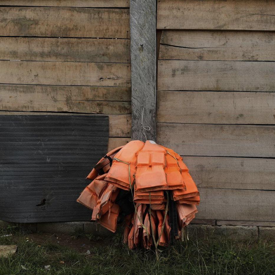 A jungle route once carried hundreds of thousands of migrants. Now the local economy has crashed
